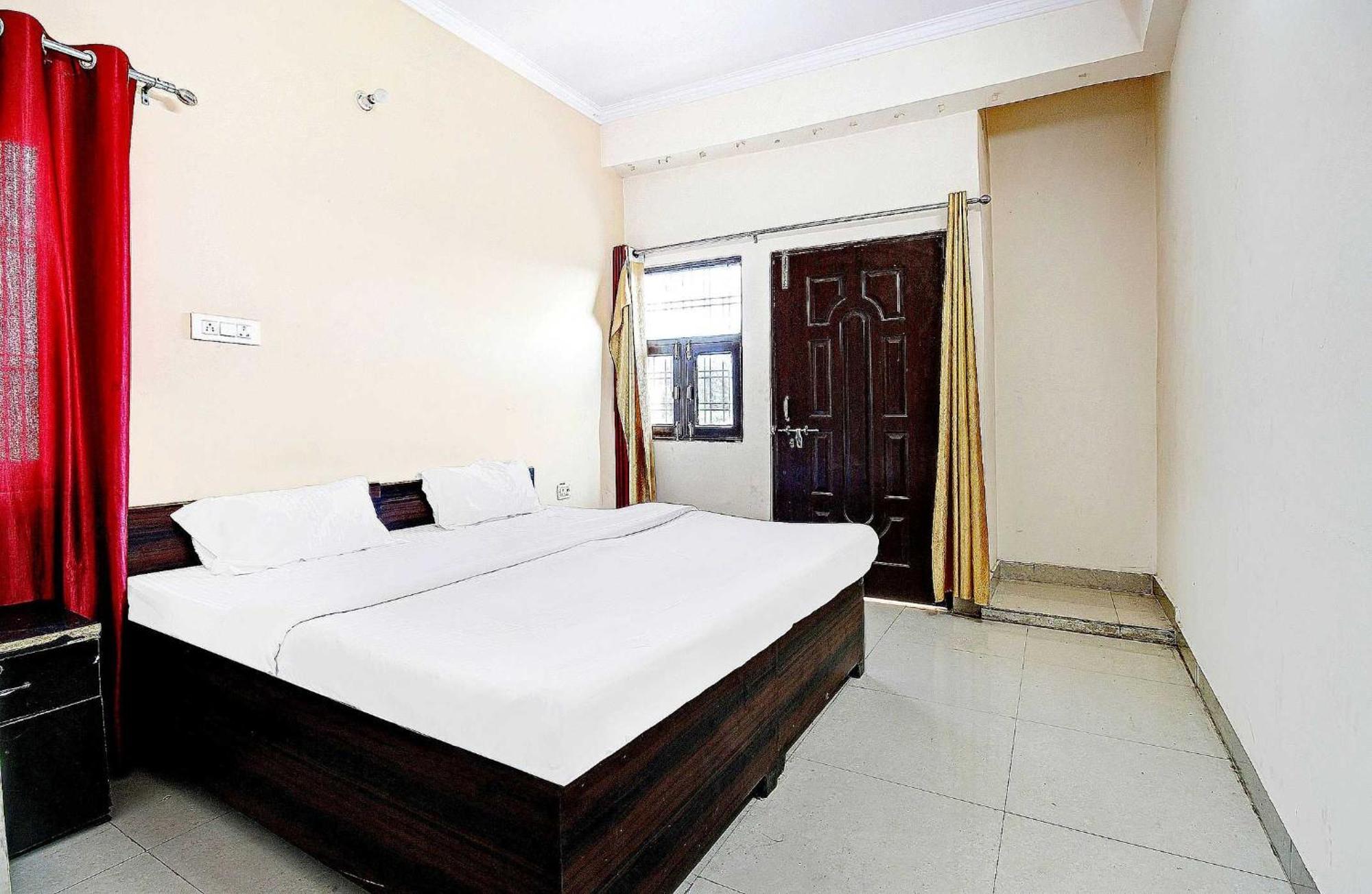 Hotel O Jr Hotel Lucknow Bagian luar foto