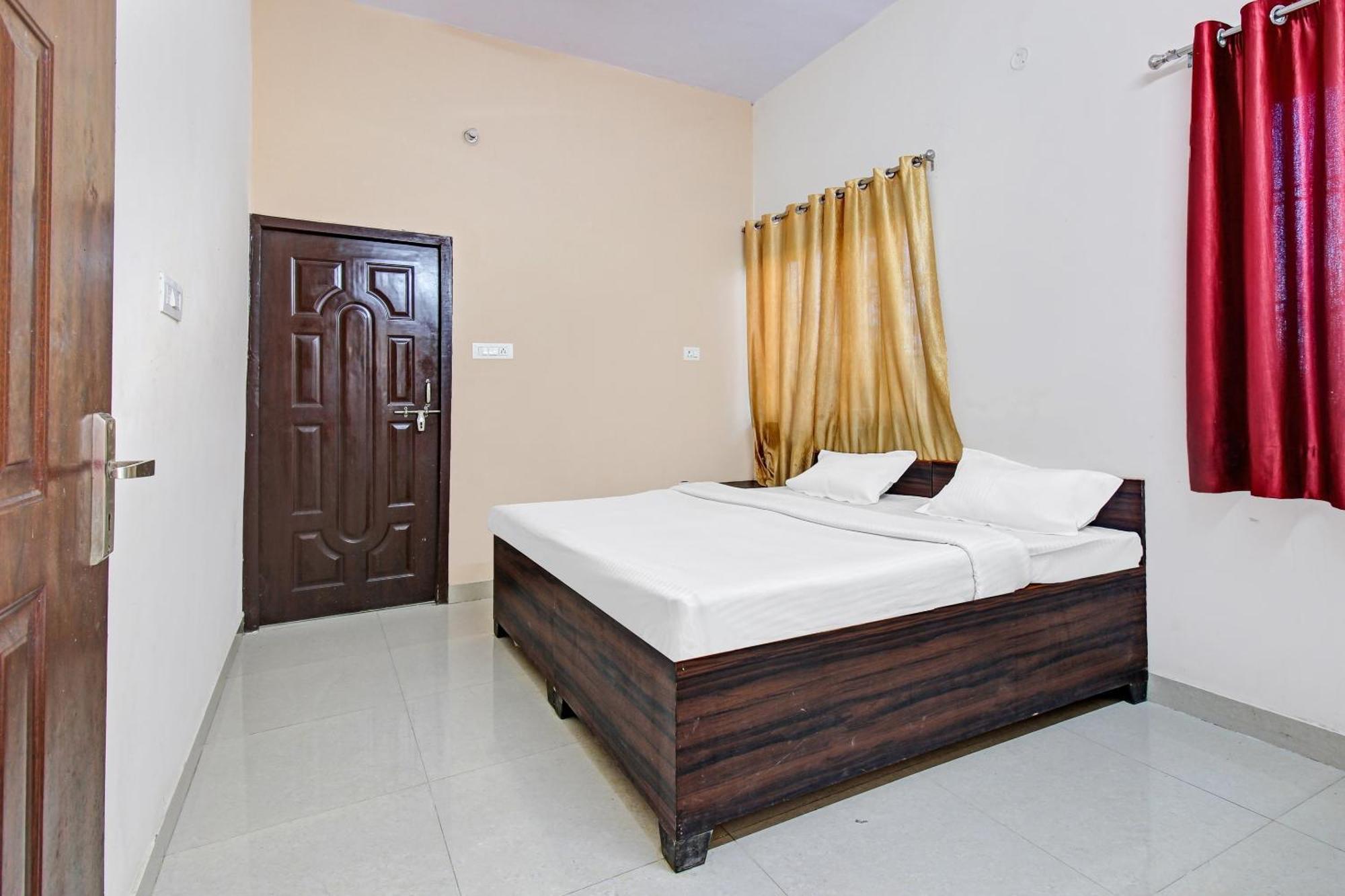 Hotel O Jr Hotel Lucknow Bagian luar foto