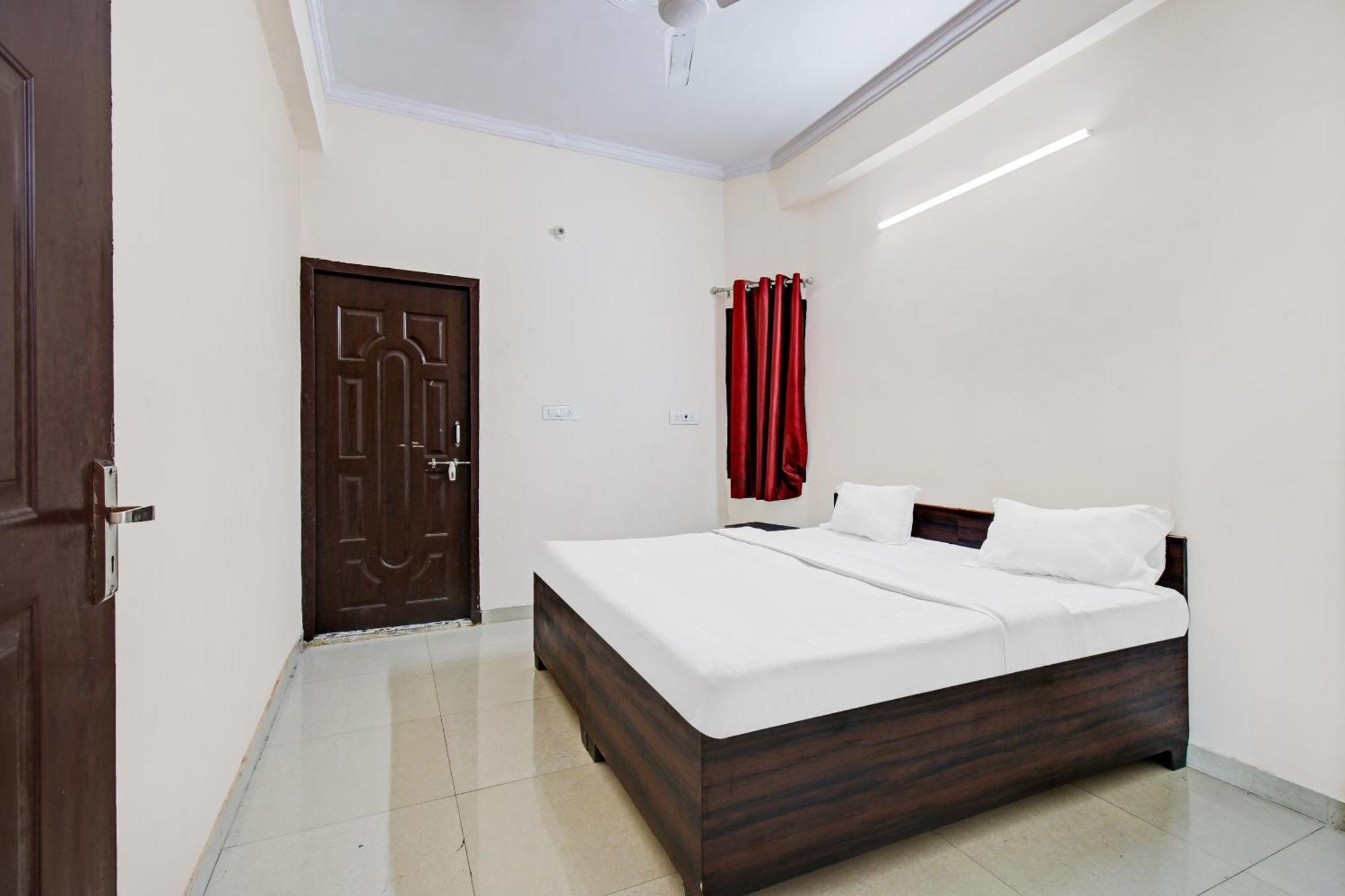 Hotel O Jr Hotel Lucknow Bagian luar foto